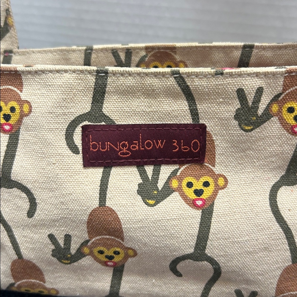 Bungalow 360 Beige Tote with Monkey Design - Picture 2 of 4